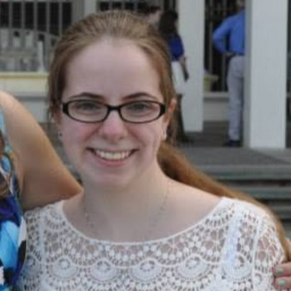 Meet your Posher, Amelia